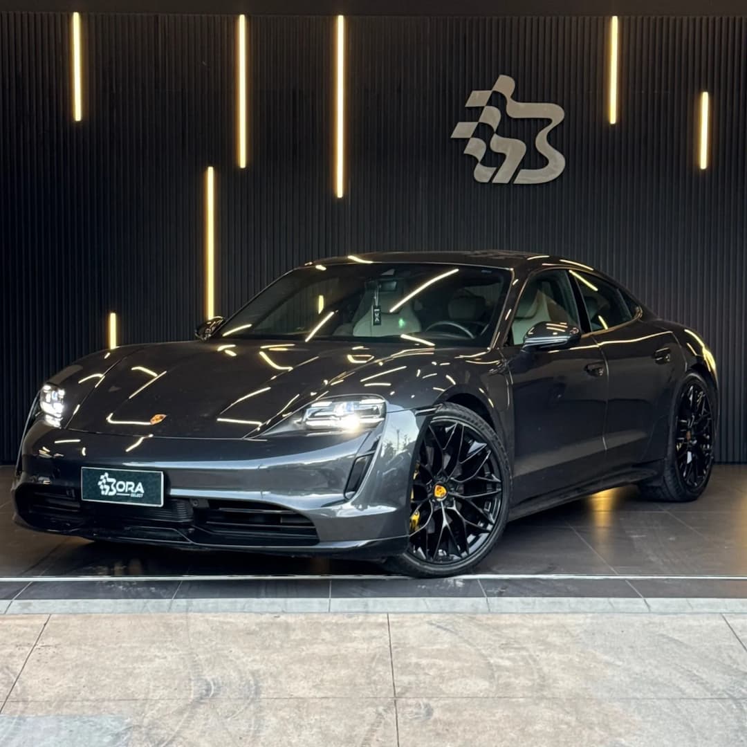 Imagem do carro PORSCHE TAYCAN
