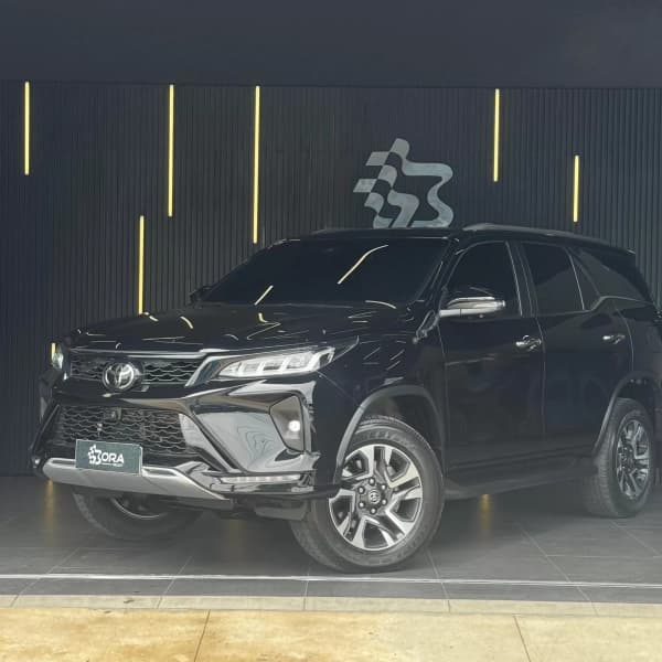 Imagem do carro TOYOTA HILUX SW4